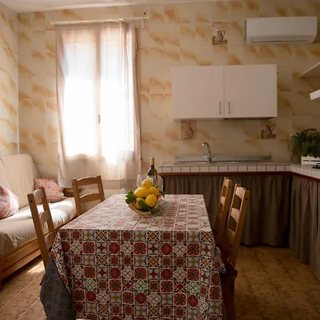Apartment Makari